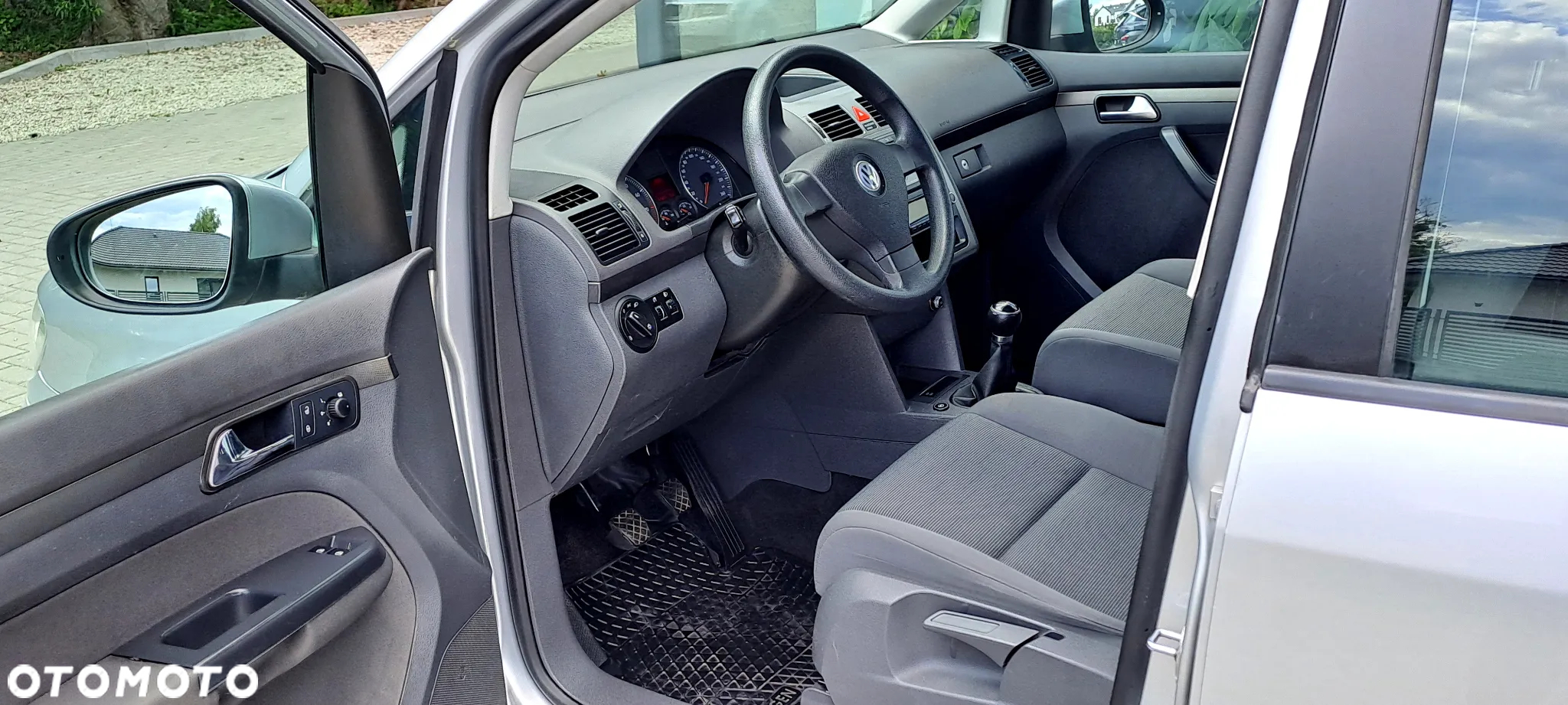 Volkswagen Touran 1.4 TSI Cup - 10