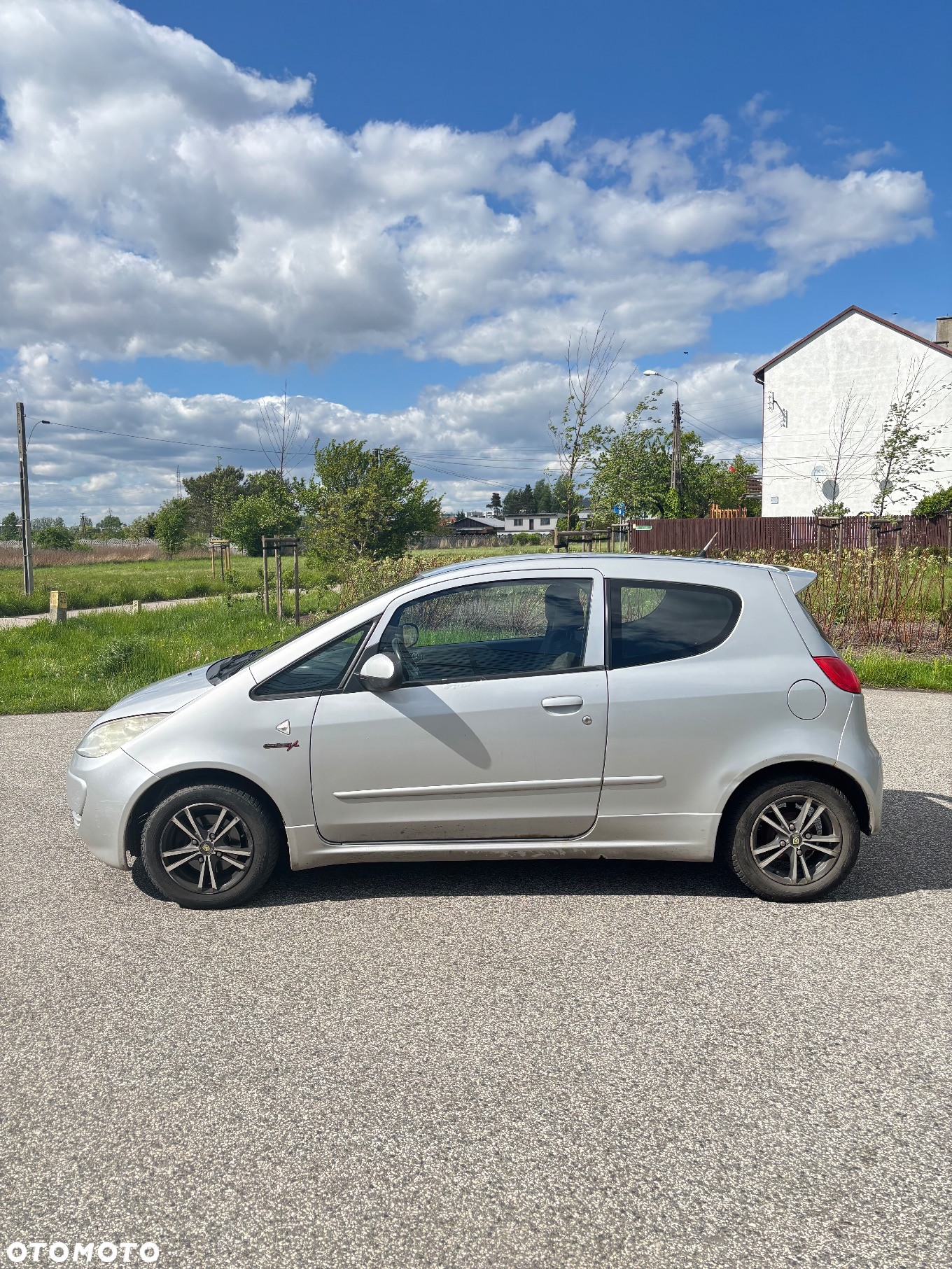Mitsubishi Colt - 3