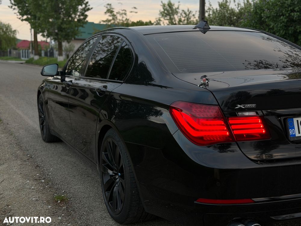 BMW Seria 7 730d xDrive - 3