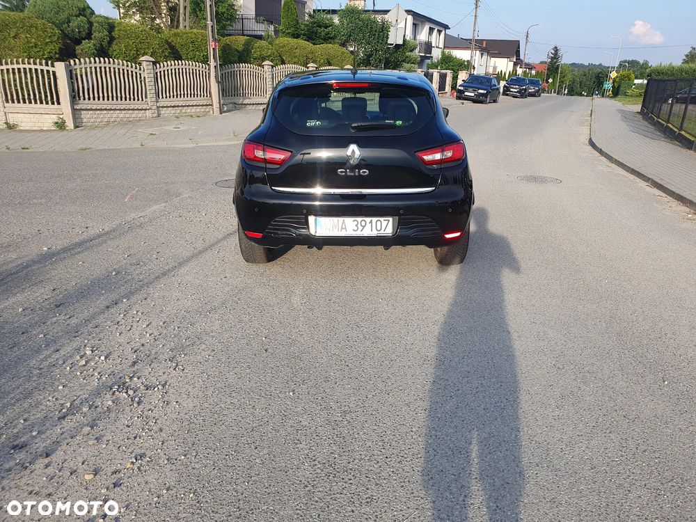 Renault Clio 1.2 16V Life - 20
