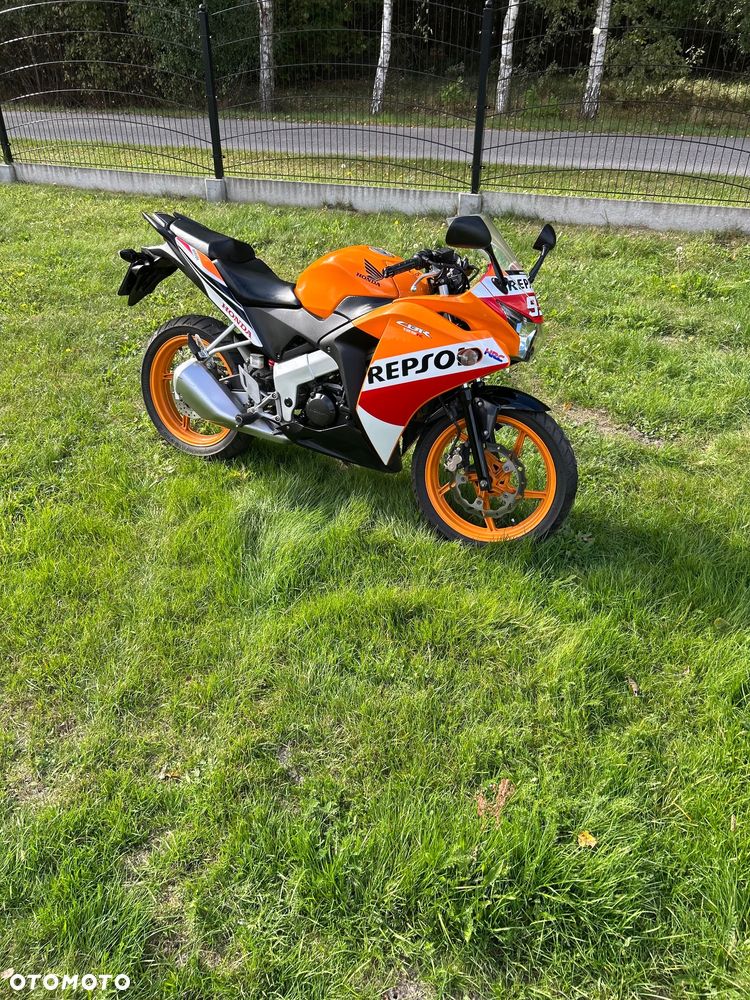 Honda CBR - 8