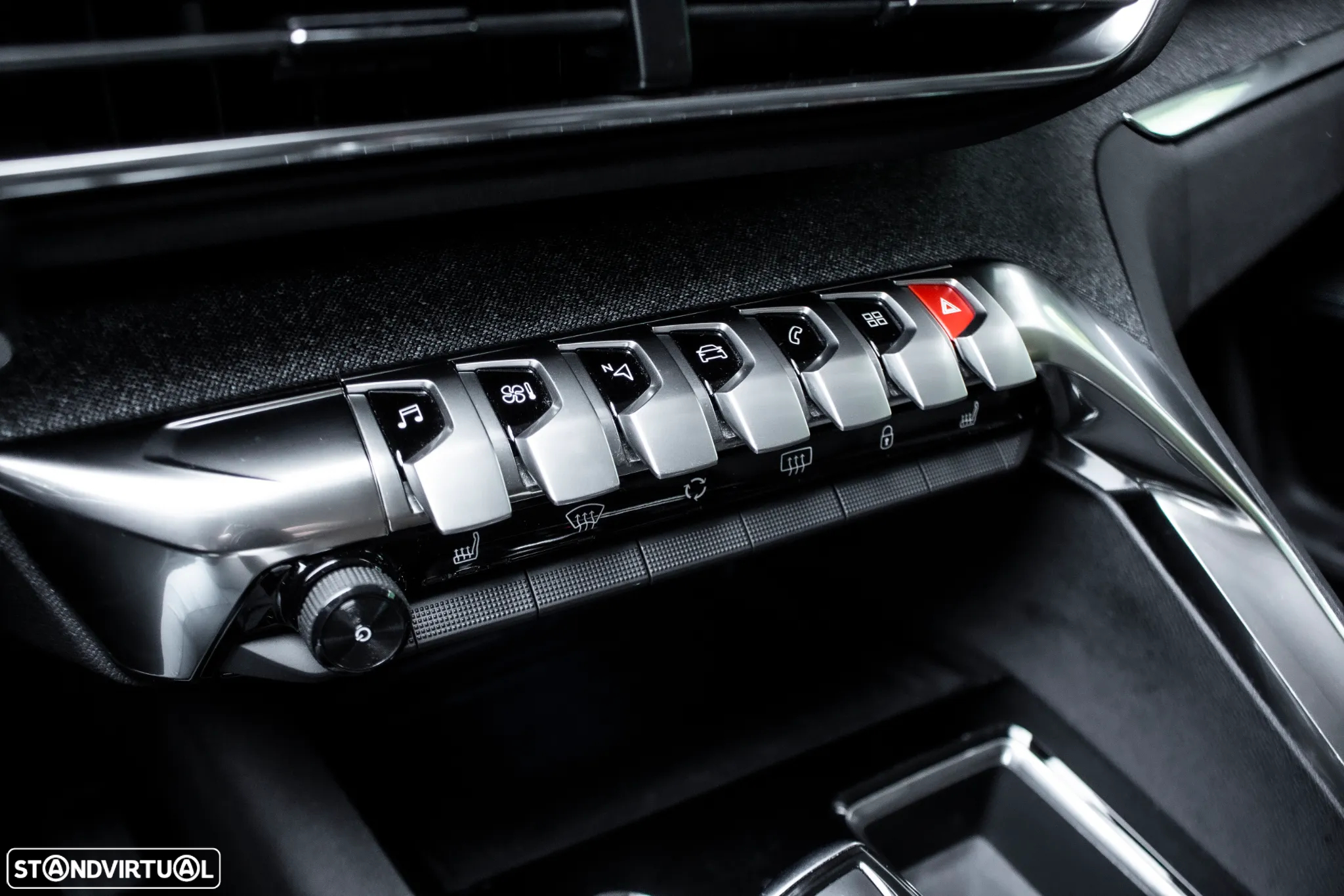 Peugeot 5008 1.5 BlueHDi Allure EAT8 - 28