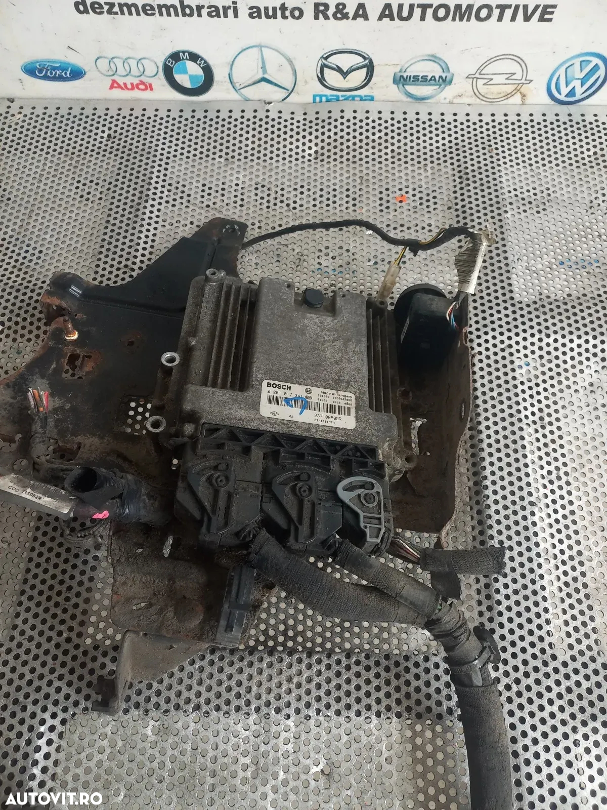 Calculator Motor ECU Renault Master 3 2.3 DCI Cod R An 2012-2013-2014-2015-2016-2017-2018 - 2