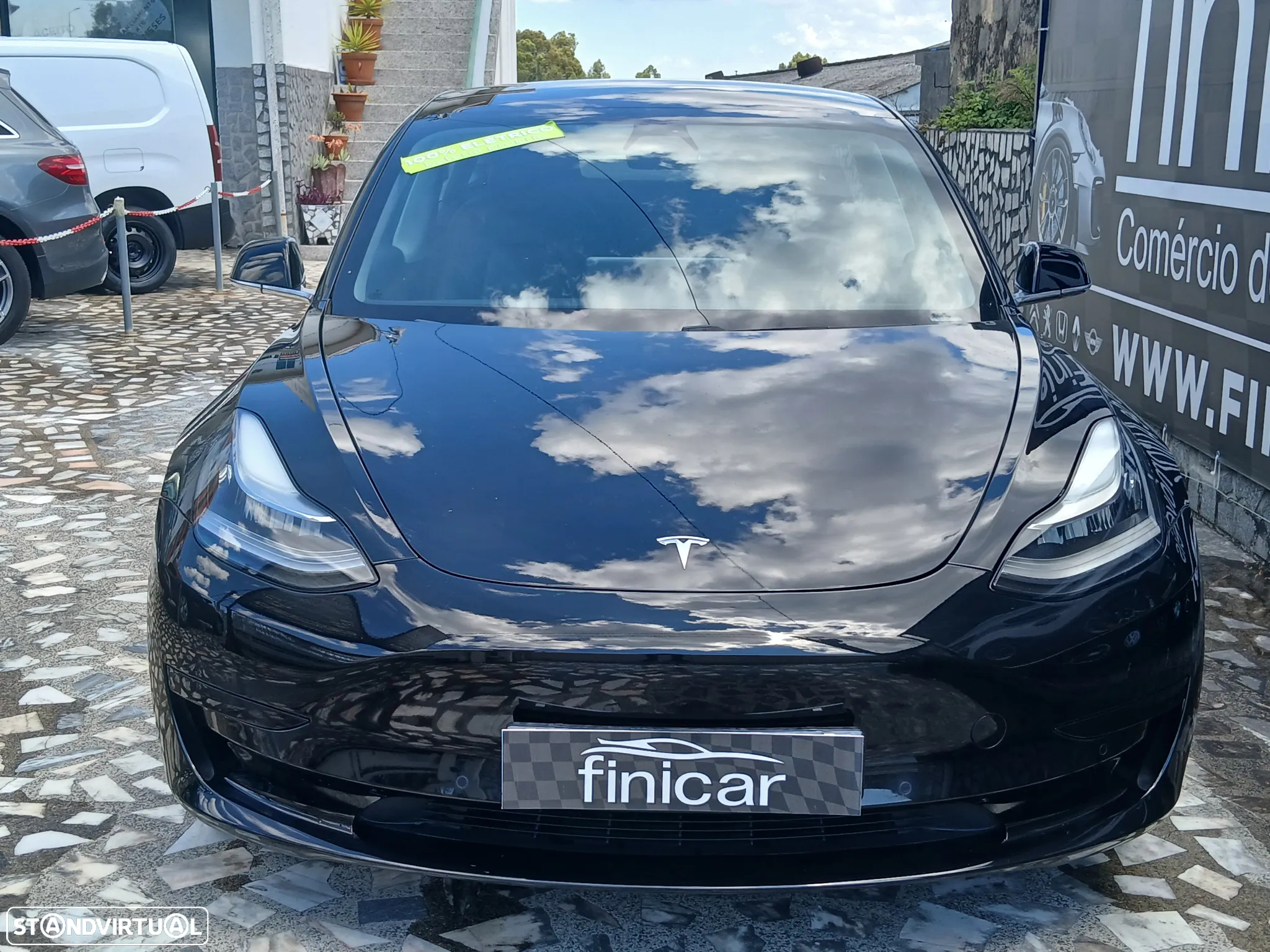 Tesla Model 3 Standard Range Plus RWD - 4