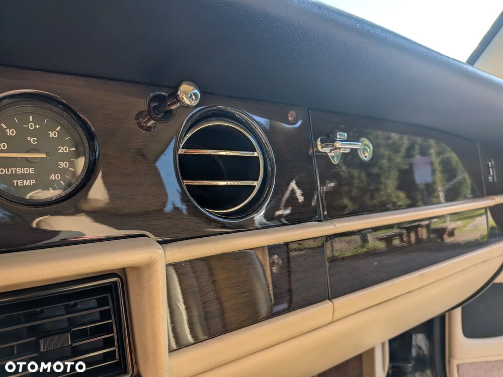 Bentley Eight - 19