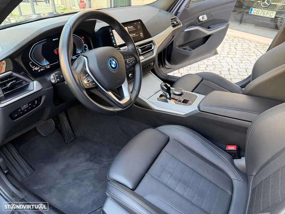 BMW 320 e Line Luxury Auto - 15