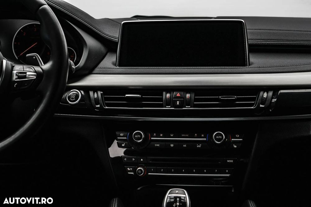 BMW X6 xDrive30d - 18