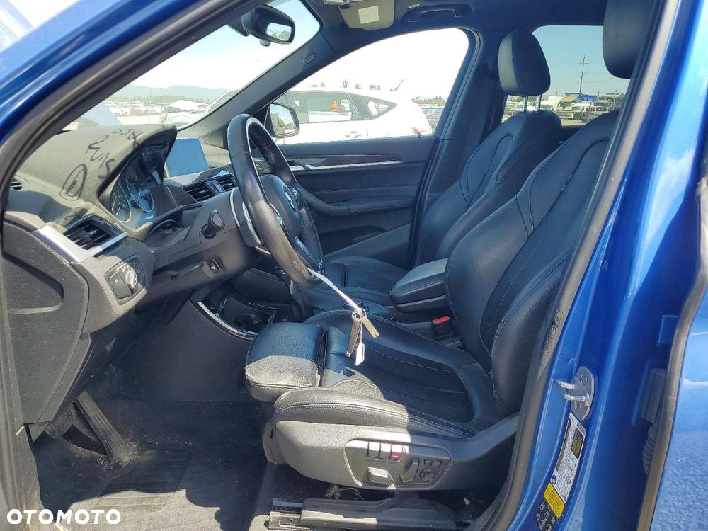 BMW X1 xDrive25i M Sport - 7