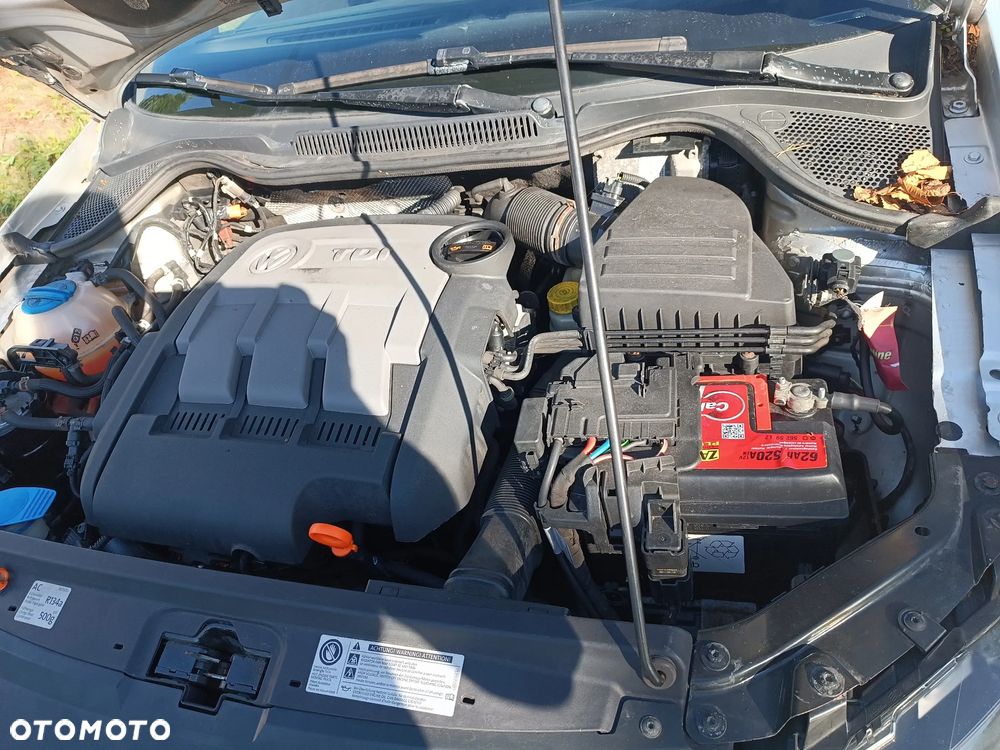 Volkswagen Polo - 16