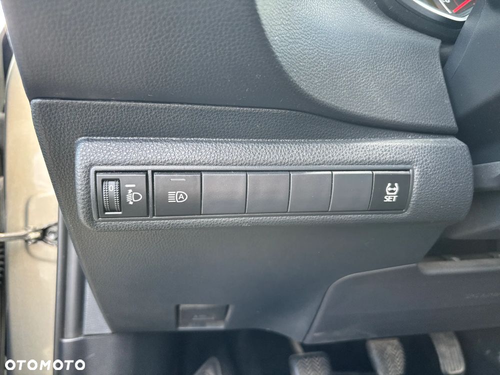Toyota Corolla 1.5 Comfort - 27