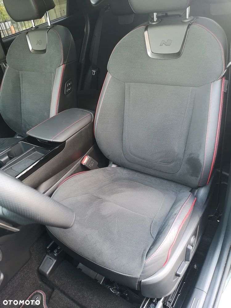 Hyundai Tucson 1.6 T-GDi HEV N-Line 4WD - 29