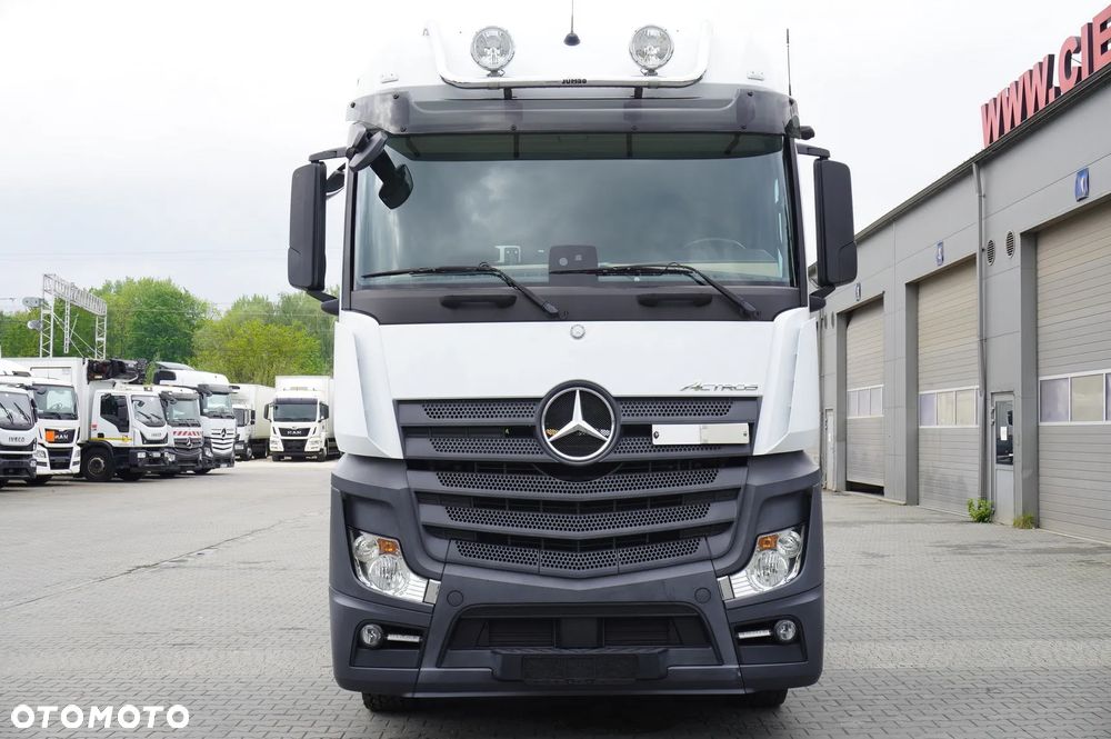 Mercedes-Benz Actros 2540 6×2 / 80 tys. km! / Kabina 5 siedzeń! / BDF / 6 sztuk - 9
