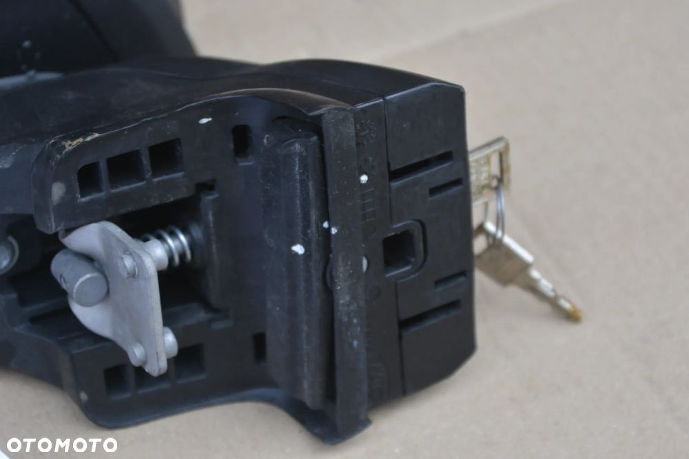 Ford B-Max  - bagażnik oryginał Ford klucz alu - 4