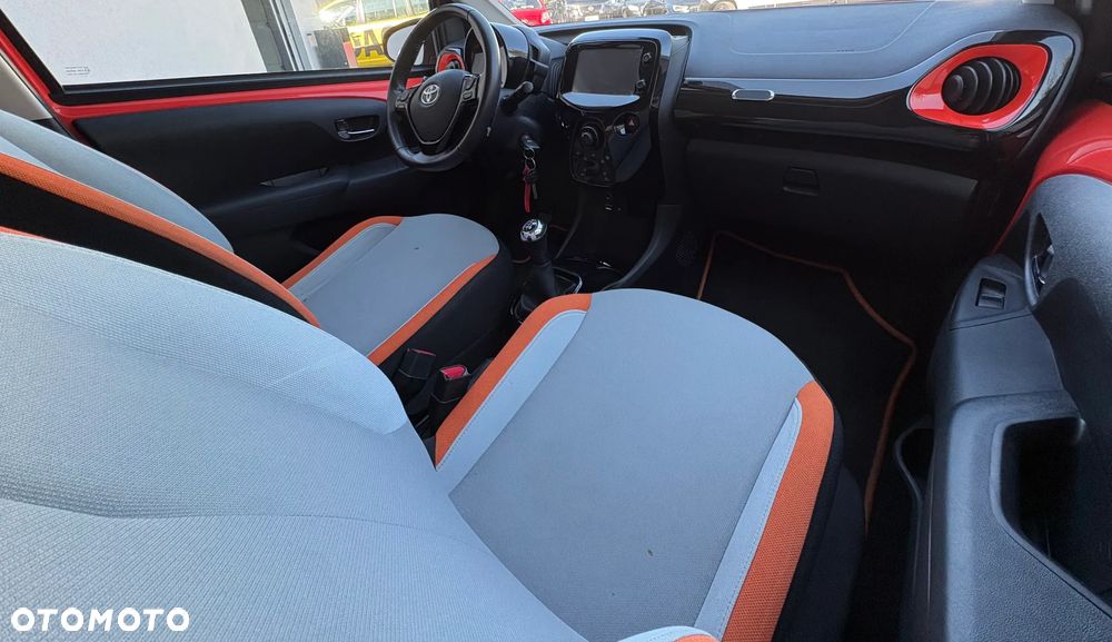 Toyota Aygo - 11