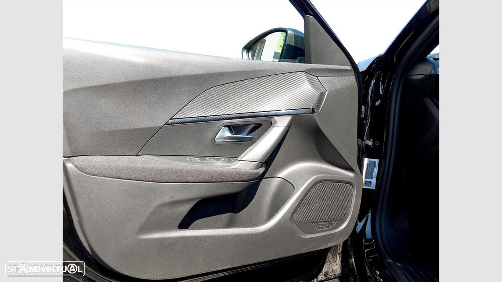 Peugeot 2008 1.2 Style - 12