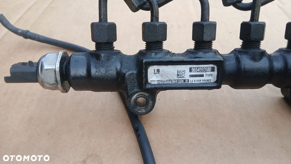 Pompa wtryski silnik 1.4 hdi 965455108 - 8