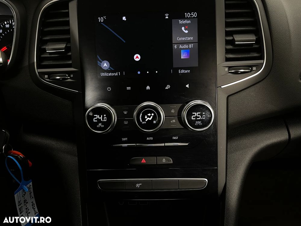 Renault Megane TCe 140 GPF Equilibre - 19