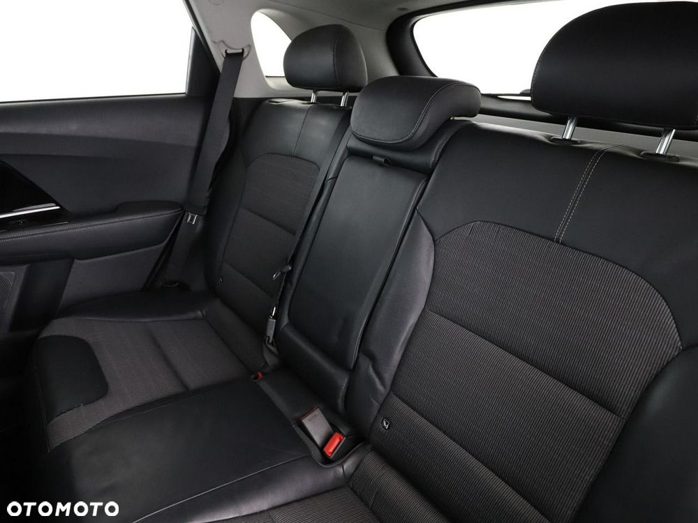 Kia Niro 1.6 GDI Hybrid L - 18
