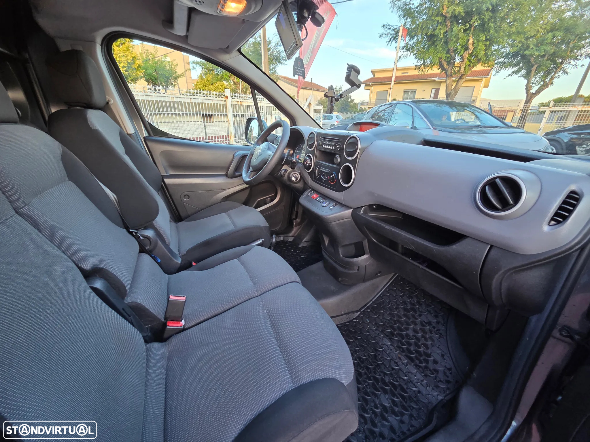 Citroën Berlingo 1.6 BlueHDI 100cv ETG6 - 5