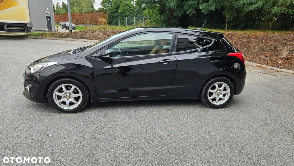 Hyundai i30 1.4 Premium - 23