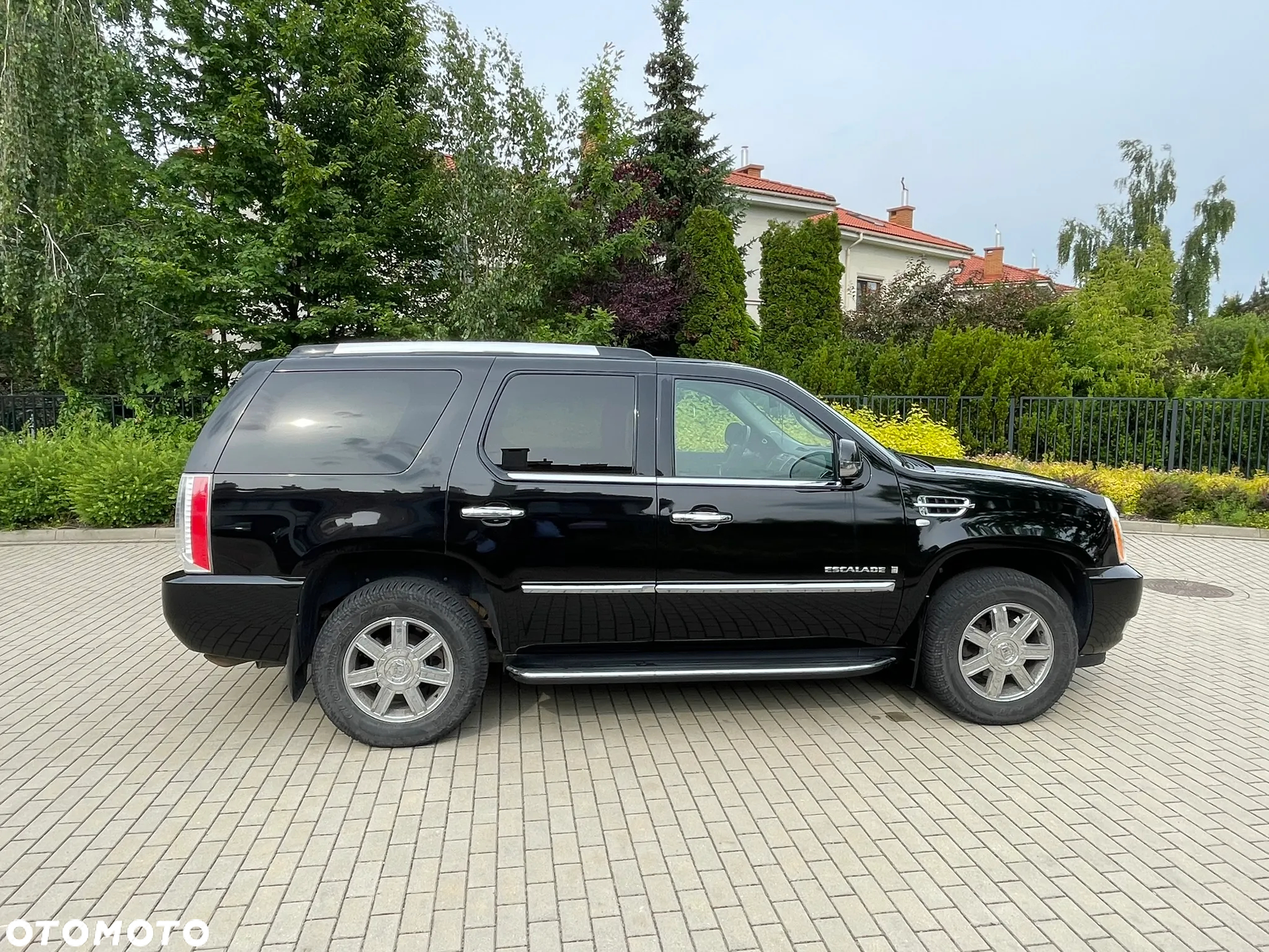 Cadillac Escalade 6.2 V8 Sport Luxury - 4