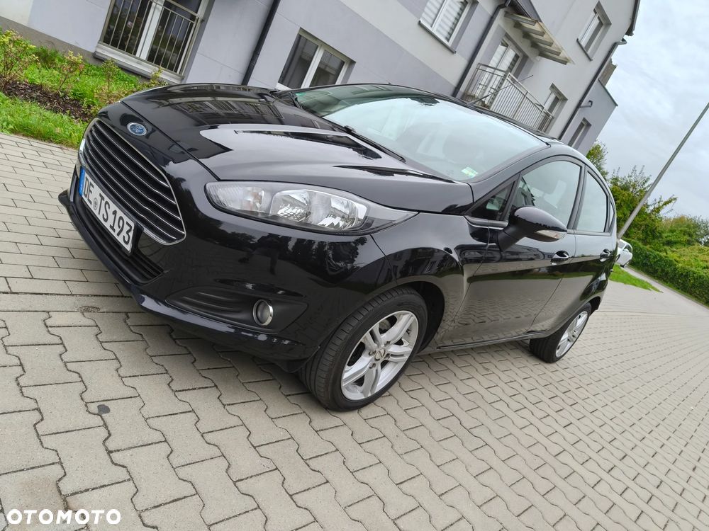 Ford Fiesta - 16