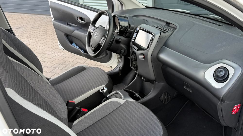 Toyota Aygo - 16