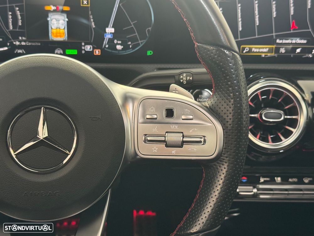 Mercedes-Benz A 250 e AMG Line - 15