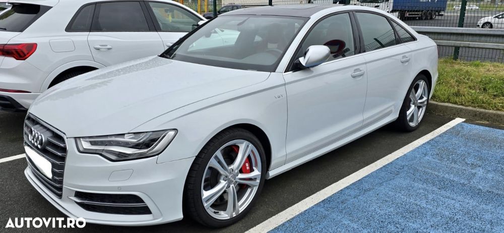 Audi S6 - 1