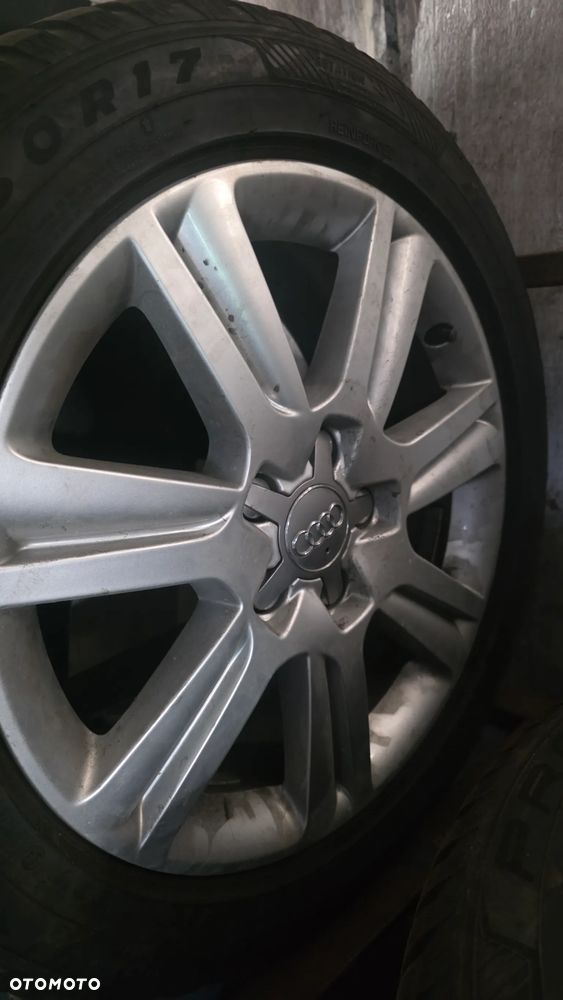 Audi A4 Avant 2.0 TDI - 40