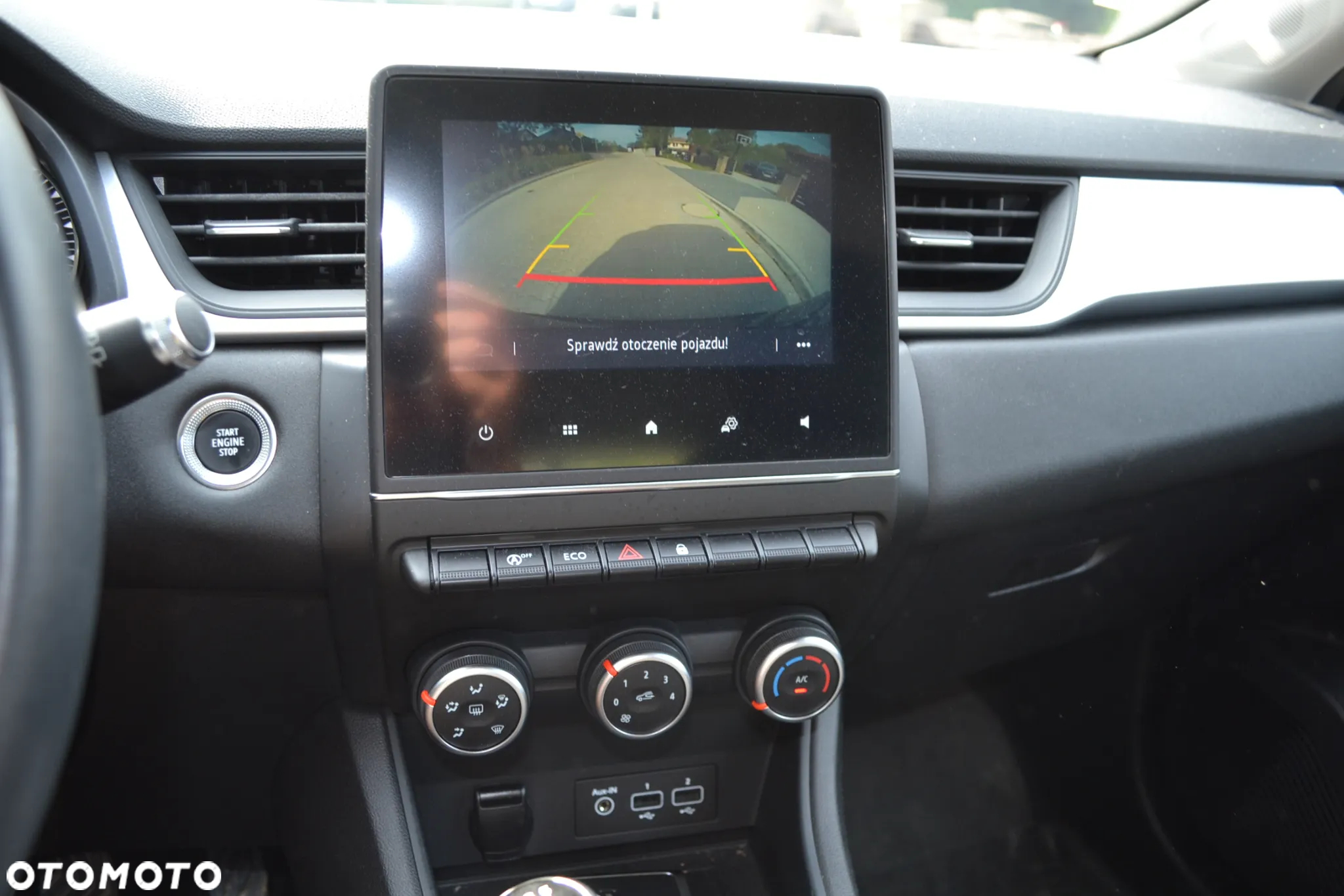 Renault Captur 1.0 TCe Intens - 10