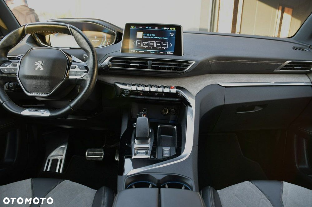 Peugeot 3008 - 21