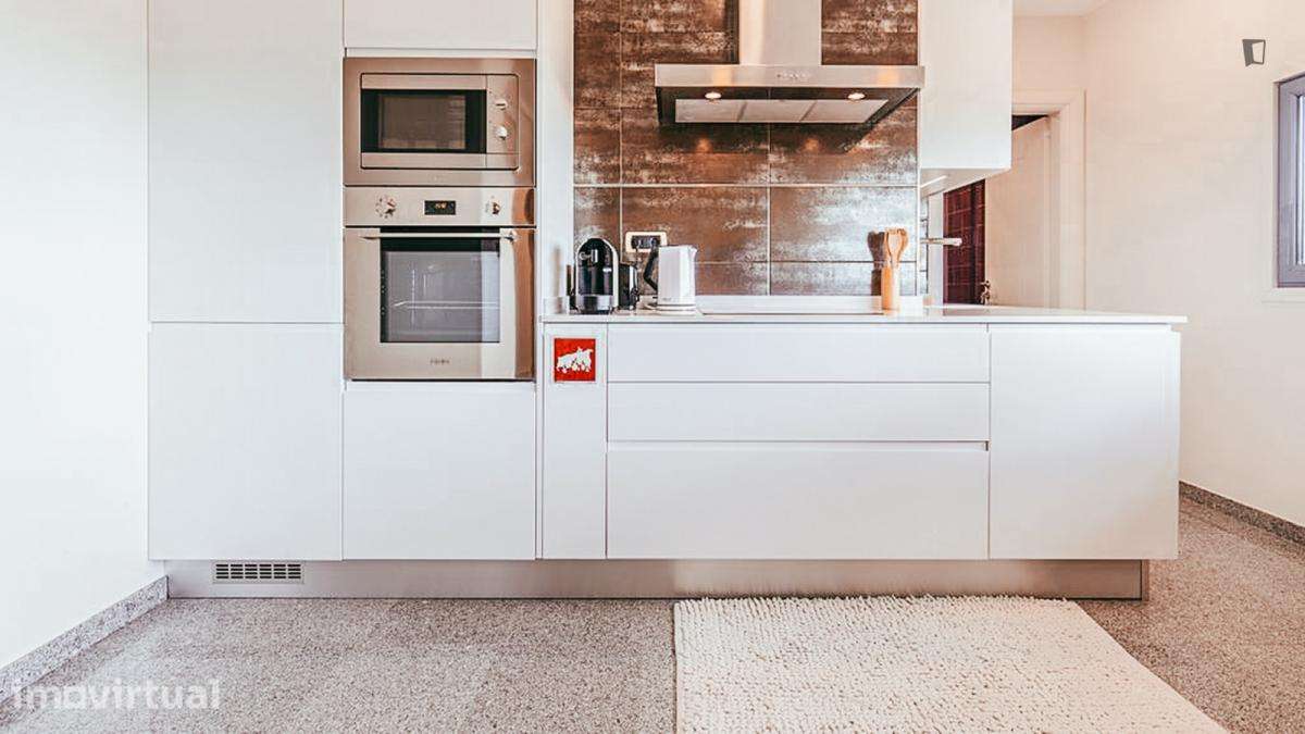 Apartamento com 1 quartos - localizado em Bela Vista Lisbon - Grande imagem: 4/29