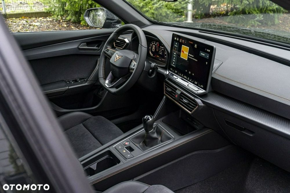 Cupra Formentor - 25