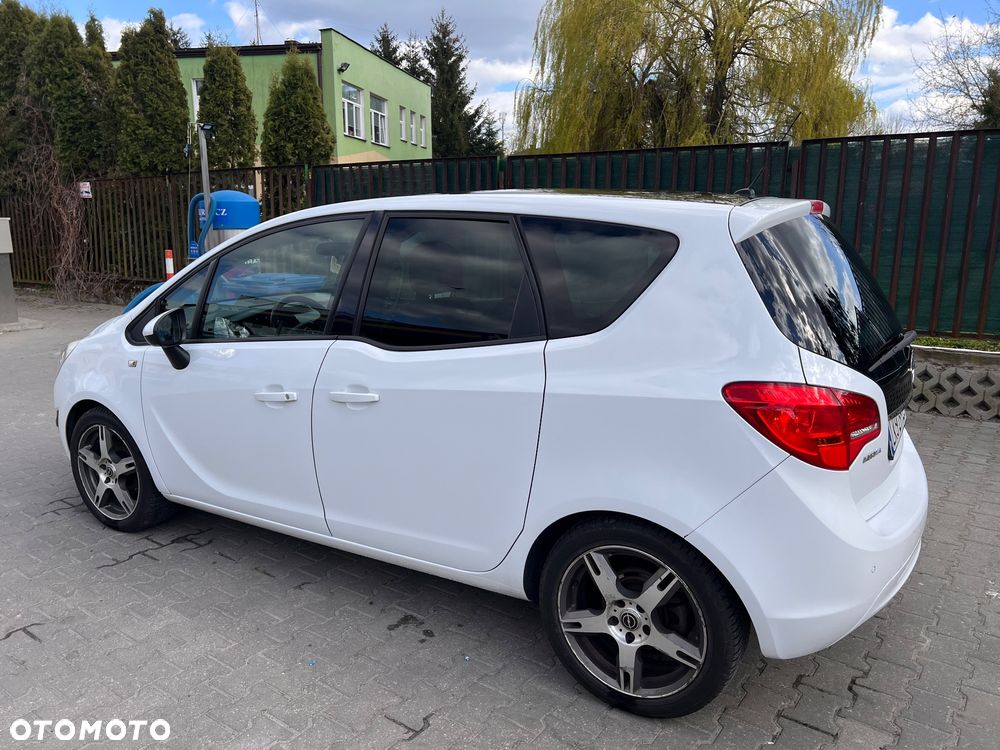 Opel Meriva - 15