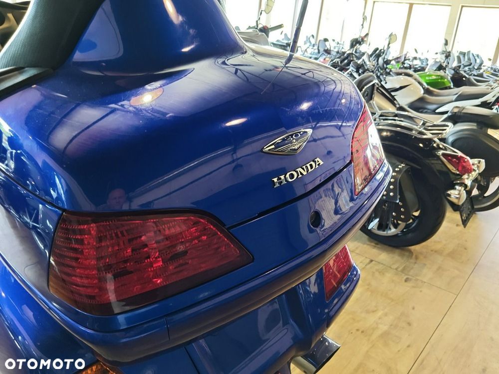 Honda GL - 12