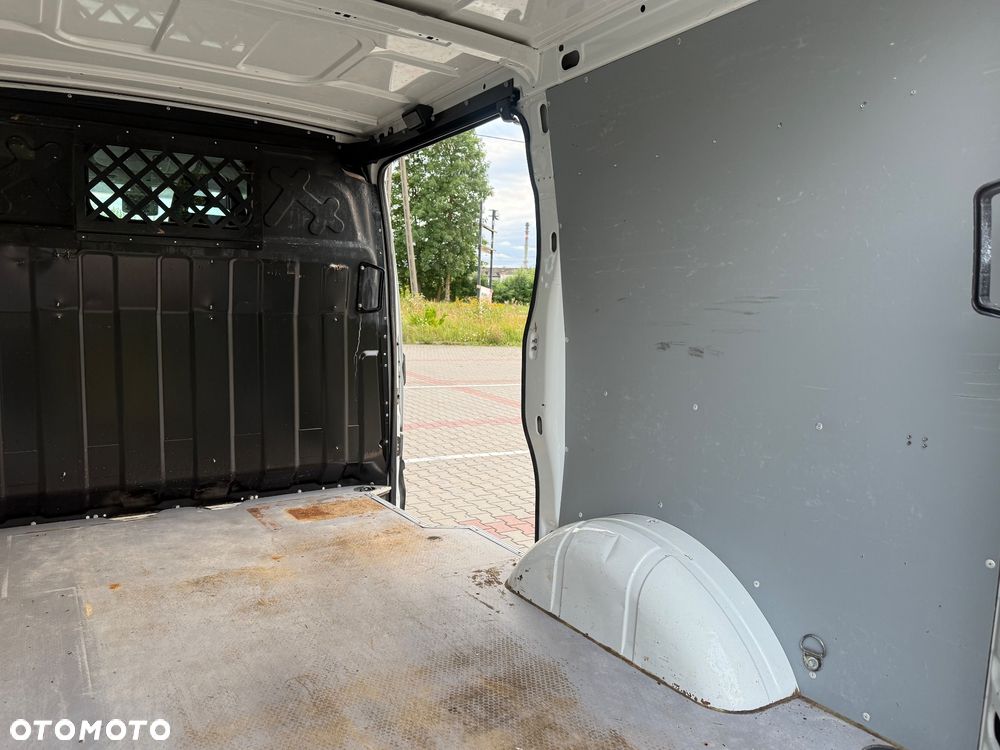 Iveco DAILY - 21
