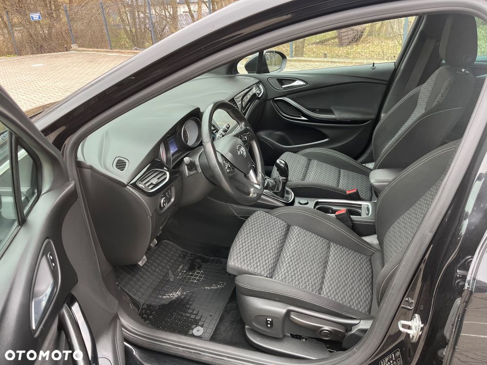 Opel Astra 1.6 Turbo Start/Stop Dynamic - 5