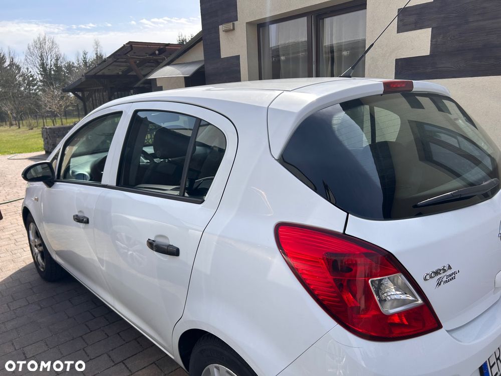 Opel Corsa - 2
