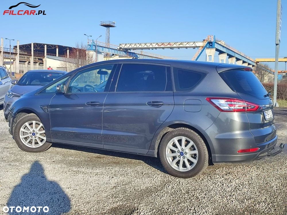 Ford S-Max - 19