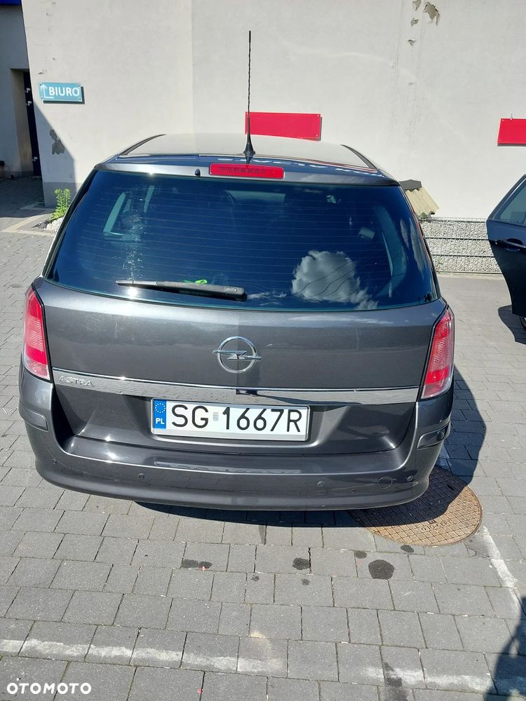 Opel Astra 1.8 111 - 8