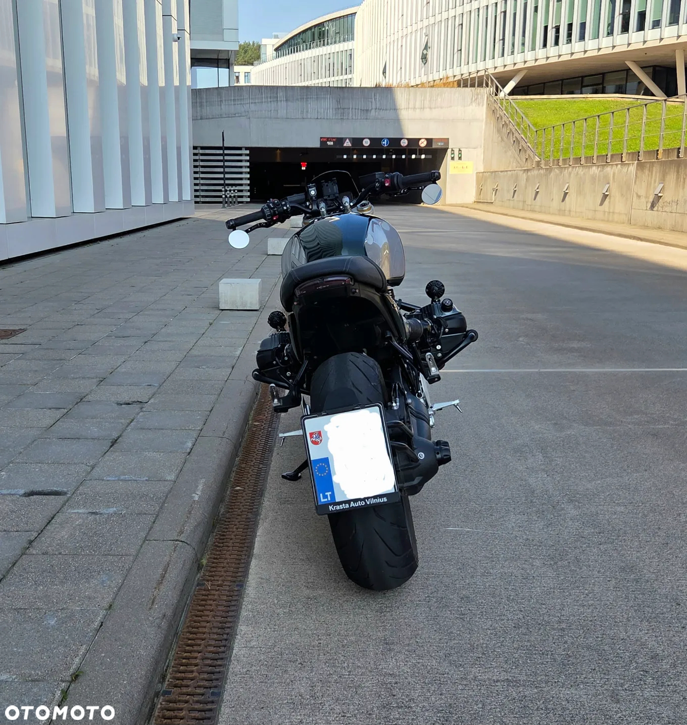BMW R - 10