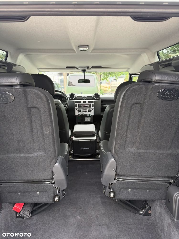 Land Rover Defender 90 DPF Hard Top E - 17