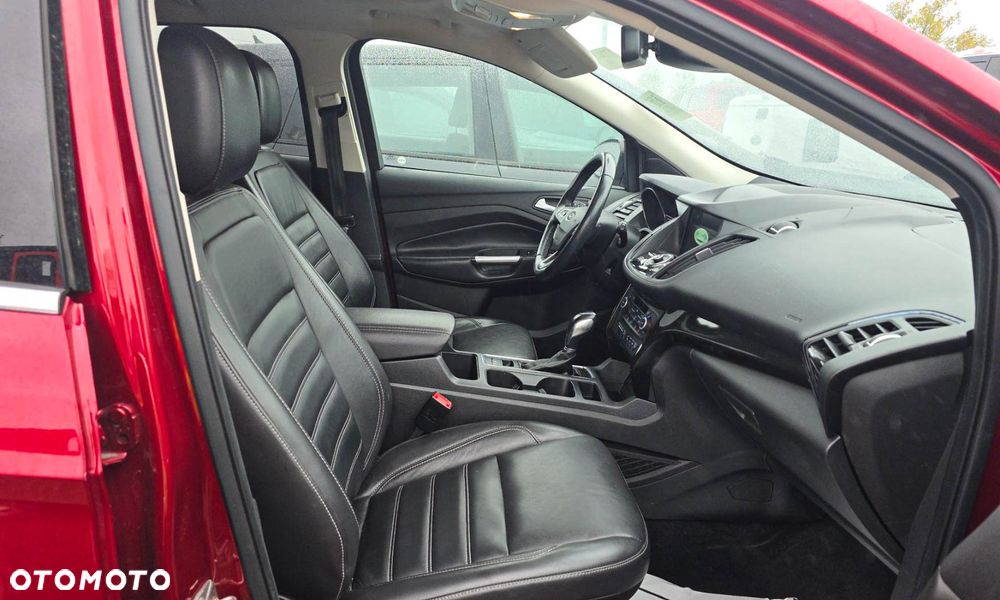 Ford Escape 2.0 EcoBoost AWD Titanium - 8