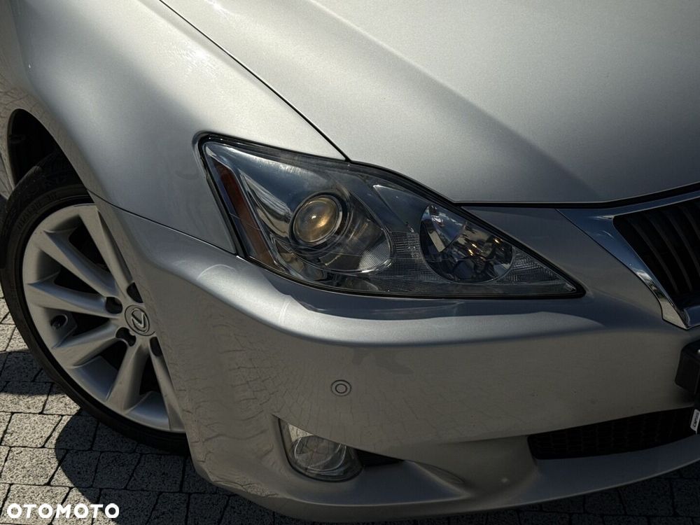 Lexus IS - 25