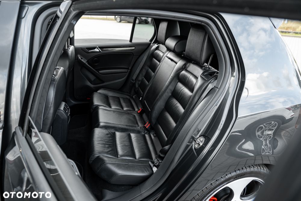 Volkswagen Golf 2.0 GTI DSG - 22