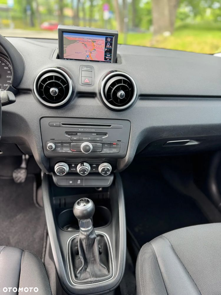 Audi A1 1.6 TDI Attraction - 16