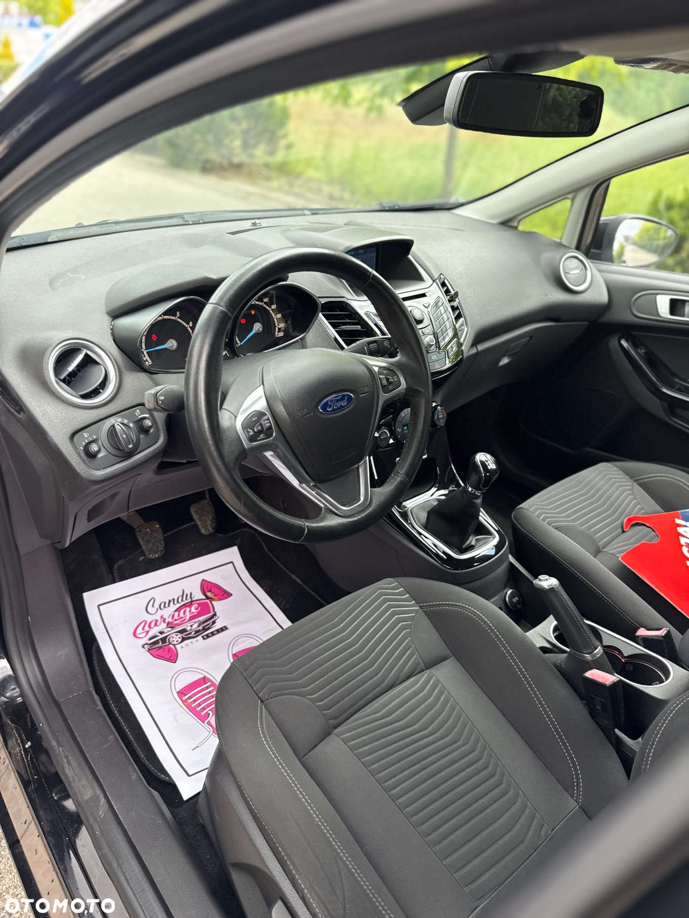 Ford Fiesta 1.0 EcoBoost S&S TITANIUM X - 19