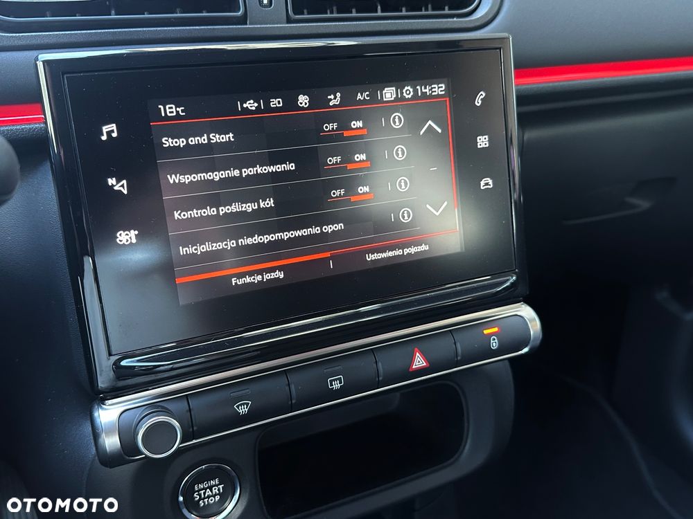 Citroën C3 1.2 PureTech Shine EAT6 - 21