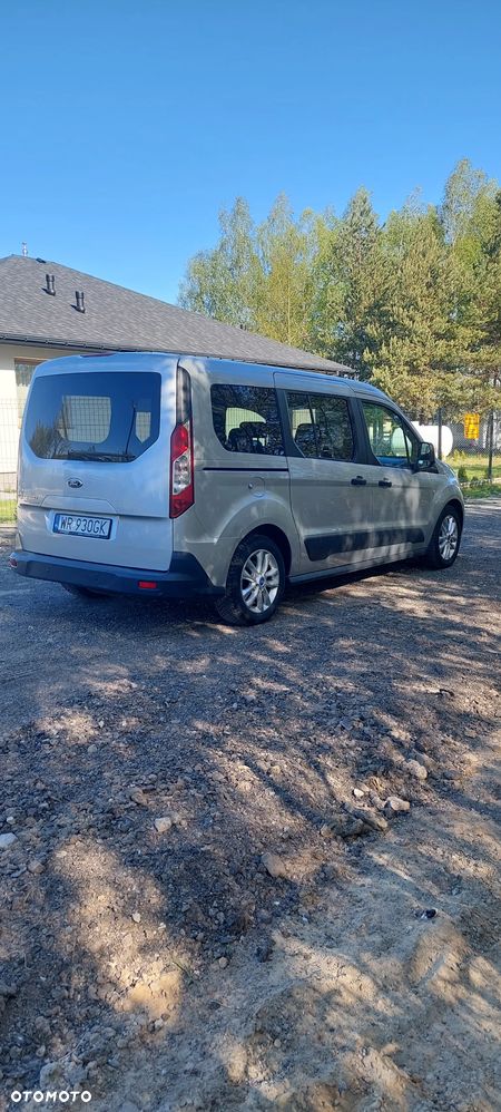 Ford Tourneo Connect Grand - 17